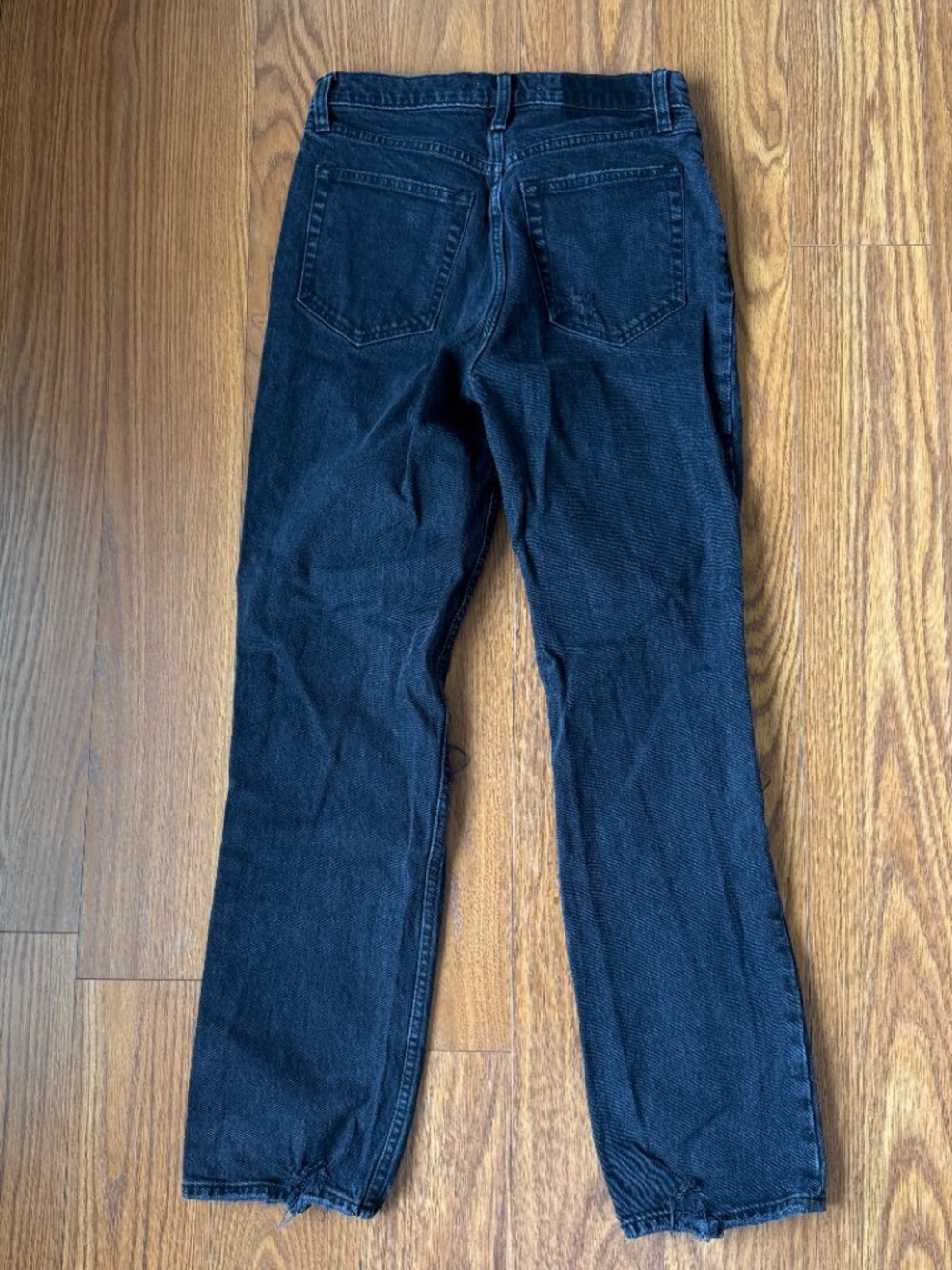 Abercrombie 90s Straight Ultra High Rise Jeans - Picture 4 of 4